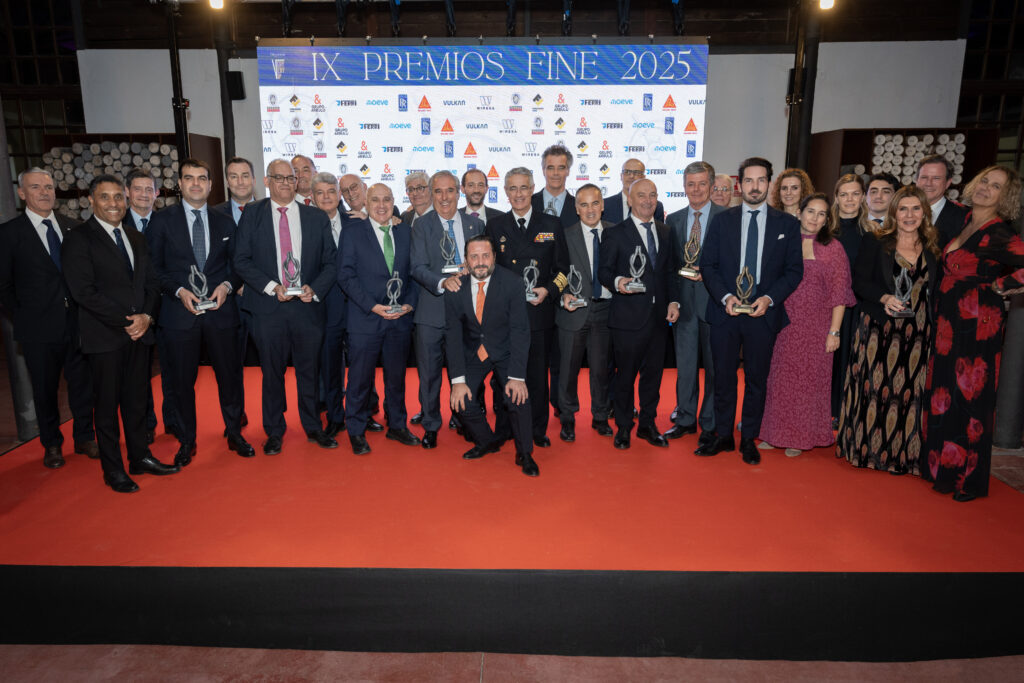 Foto de Familia Premios Fine 2025